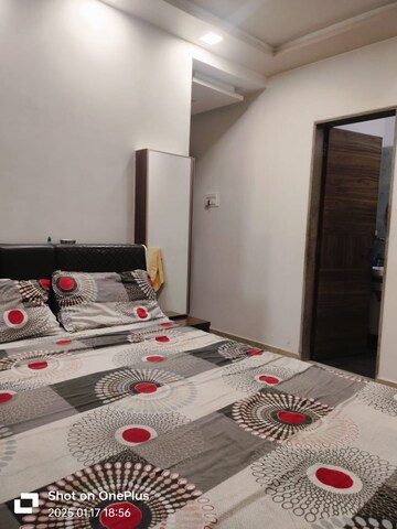 Bedroom in 1 BHK Apartment at Hiranandani Estate Solitaire C, Ghodbunder Road – for Rent