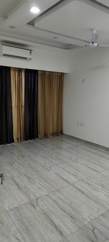 Living Room in 4 BHK Penthouse at Uchdpl Veridia Oakwood Enclave, Wave City – for Sale