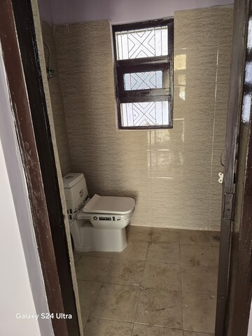 Bathroom in 3 BHK Builder Floor at Sai Kunj New Palam  vihar, New Palam Vihar Phase 3 – for Rent