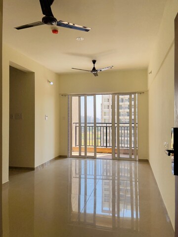 Room in 1 BHK Apartment at Kolte Patil Life Republic, Hinjewadi – for Rent