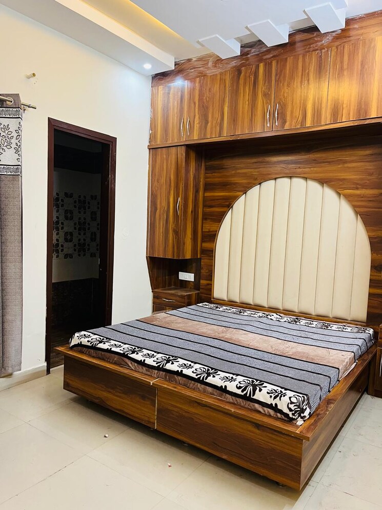 Master Bedroom, sector 115 2 Bedroom 100 Sq.Yd. Apartment In Sector 115 Mohali 8127126