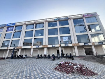 Commercial Showroom 1650 Sq.Ft. For Rent in Sector 117 Mohali  8127285