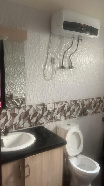 Bathroom in 6+ BHK Independent House at Raheja Vedas, Sector 108 – for Rent