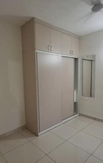 Room in 2 BHK Apartment at Prestige Finsbury Park Hyde, Bagaluru  – for Rent