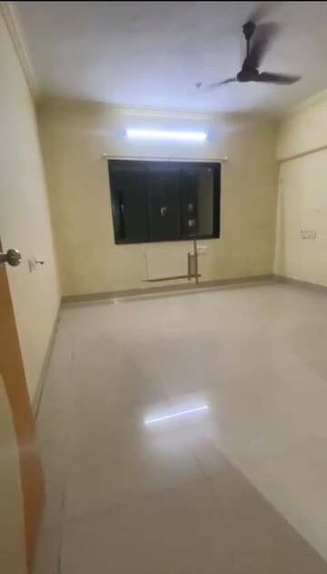 Bedroom in 3 BHK Apartment at Chembur – for Rent