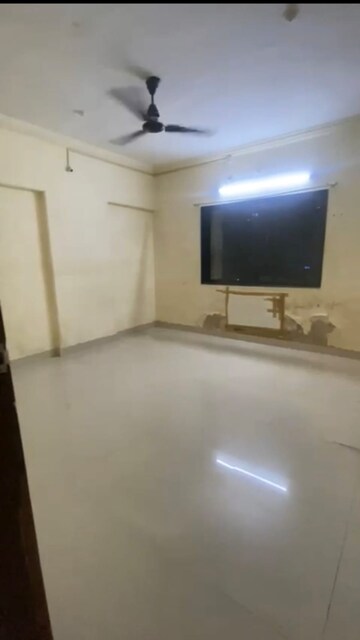 Bedroom in 3 BHK Apartment at Chembur – for Rent