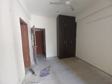 Building Lobby in 3 BHK Apartment at Mahagun Mywoods, Sector 16c Greater Noida – for Rent