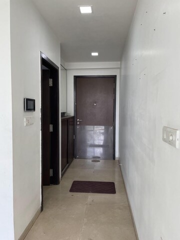 3 BHK Apartment For Rent in Oberoi Exquisite Goregaon, Goregaon East