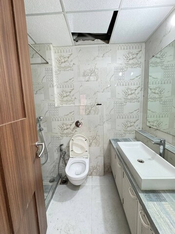 Bathroom in 2 BHK Apartment at Chembur – for Rent