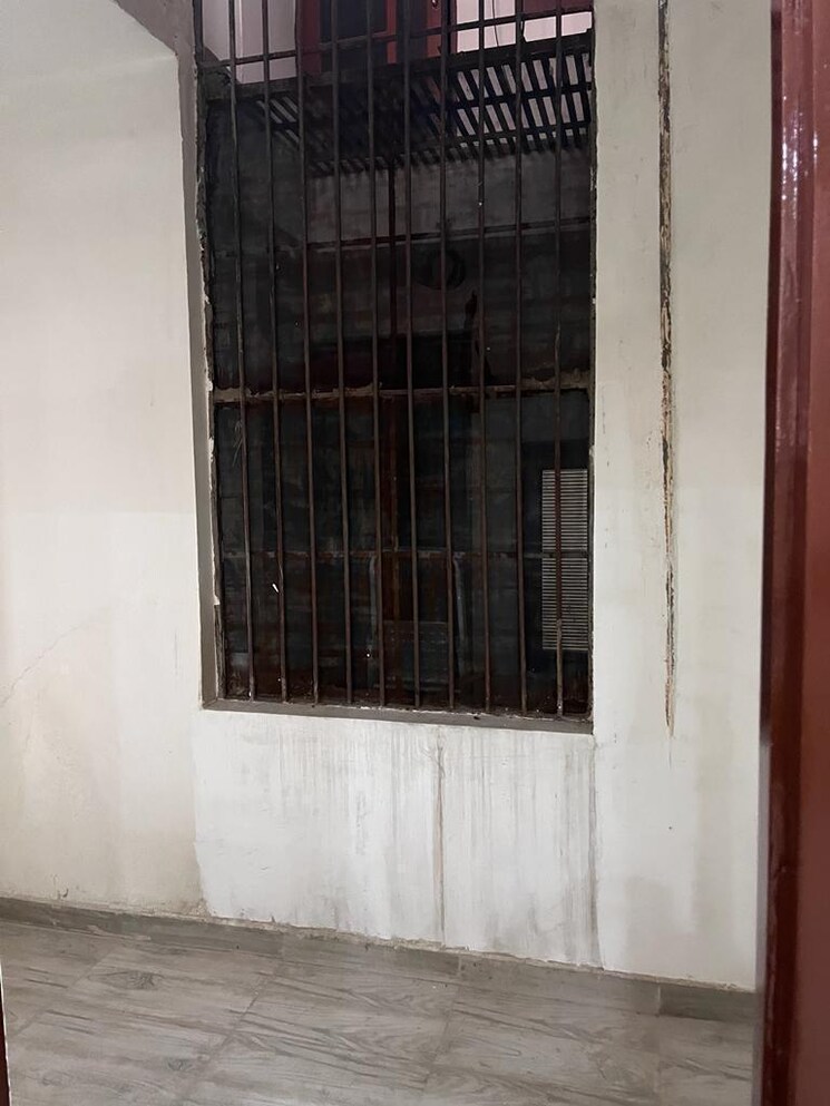 Other, ambala highway 3 Bedroom 122 Sq.Yd. Builder Floor In Ambala Highway Zirakpur 8127334