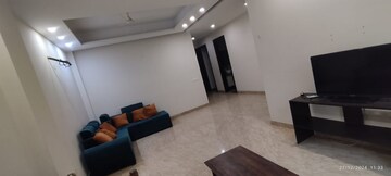 Living Room in 3 BHK Apartment at Sector 57 – for Rent