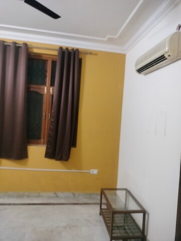 Furnished Amenities in 1 BHK Builder Floor at Gomti Nagar – for Rent