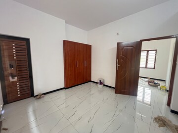 Room in 2 BHK Villa at Thrissur Road – for Sale