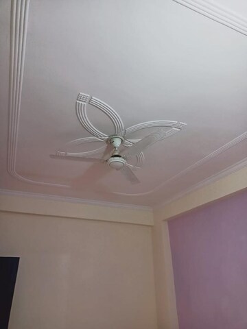 Furnished Amenities in 1 BHK Apartment at Sector 73 – for Rent