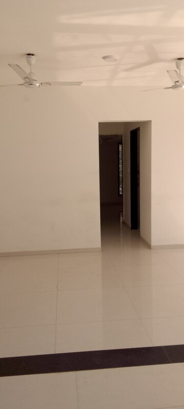  2.5 BHK Apartment at Vile Parle East – for Sale