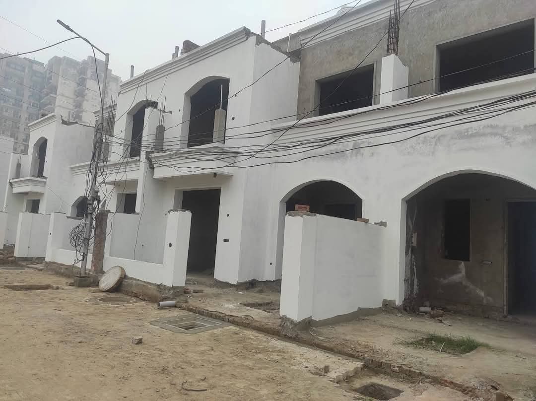 Plot For Sale in Eden Estate