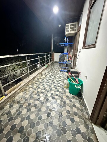 Balcony in 2 BHK Apartment at Ansal Sushant Lok I, Sector 43 – for Rent