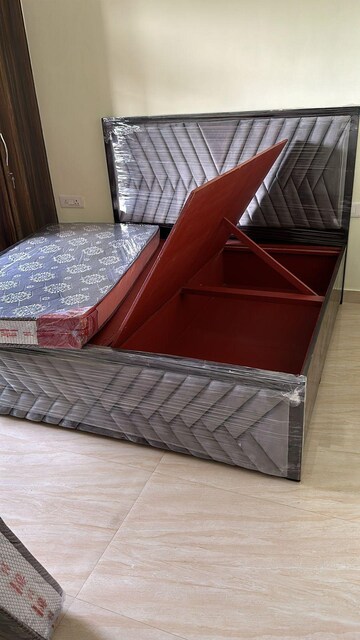 Staircase in 2 BHK Apartment at Ansal Sushant Lok I, Sector 43 – for Rent