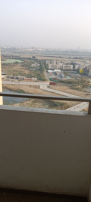 2 BHK Apartment For Rent in Shapoorji Pallonji Joyville Gurgaon, Sector 102