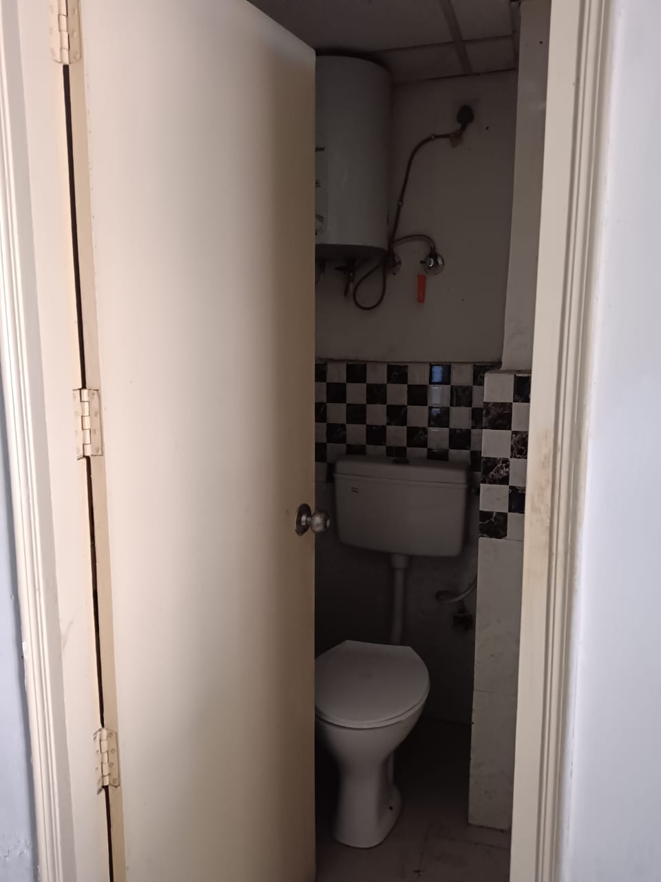 3 BHK + Extra Room Apartment For Sale in Signature Global Synera