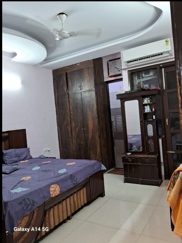 Bedroom, motiaz-royal-citi 3 Bedroom 12000 Sq.Ft. Builder Floor In Ambala Highway Zirakpur 8127591