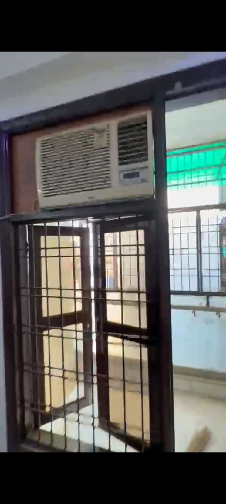 Room, mahavir enclave 1 3 Bedroom 900 Sq.Ft. Builder Floor In Mahavir Enclave 1 Delhi 8127516