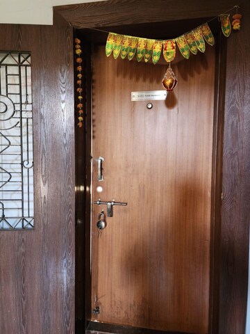 Furnished Amenities in 2 BHK Apartment at Whispering Winds, Aundh – for Rent