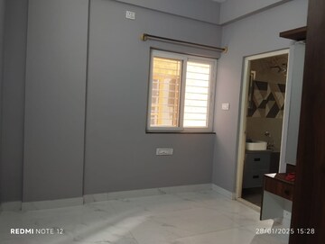 Room in 2 BHK Builder Floor at Hsr Layout – for Rent