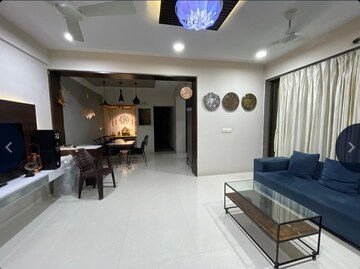 Team Area in 3 BHK Apartment at Aashka Floret, Science City – for Sale