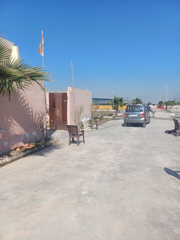  Plot For Sale in Jewar