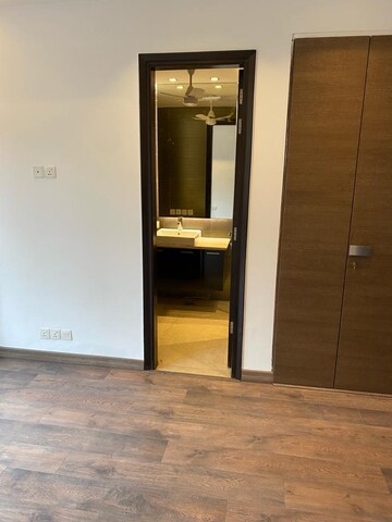 Bedroom in 4 BHK Apartment at Salcon The Verandas, Sector 54 – for Rent
