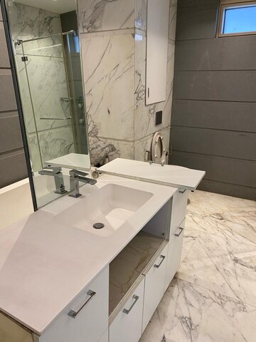 Bathroom in 4 BHK Apartment at Salcon The Verandas, Sector 54 – for Rent