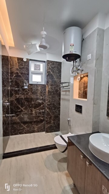Bathroom in 4 BHK Builder Floor at Palam Vihar Residents Association, Palam Vihar – for Rent
