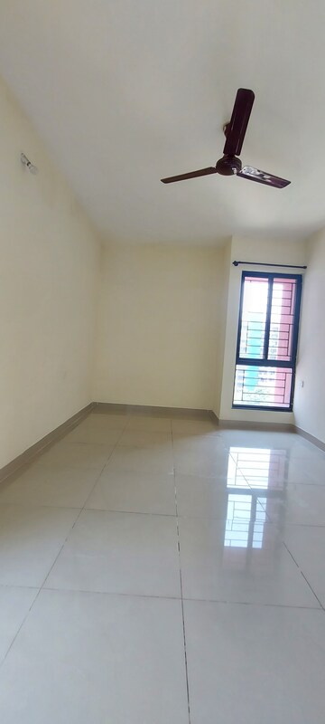 Room in 2 BHK Apartment at Nanded City Madhuvanti, Sinhagad Road – for Sale