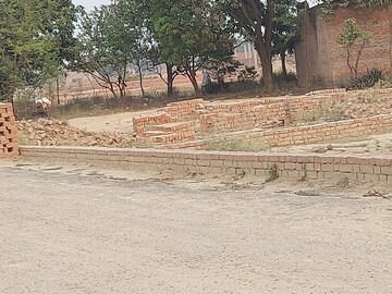 Plot Area in  Plot at Gosainganj – for Sale