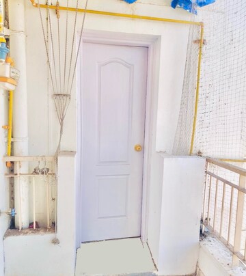  3.5 BHK Apartment at JMD Gardens, Sector 33 – for Rent