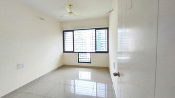 Room in 2 BHK Apartment at Nanded Madhuvanti, Sinhagad Road – for Sale