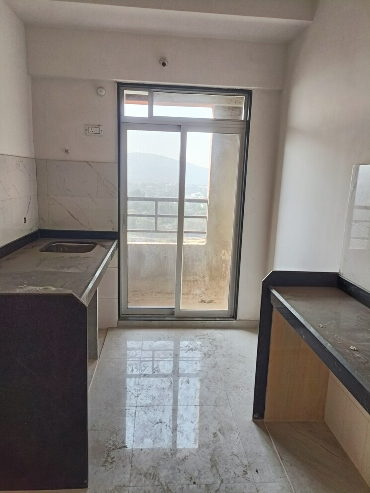Kitchen, mahavir-kalpavruksha 1 Bedroom 490 Sq.Ft. Apartment In Ghodbunder Road Thane 8128025
