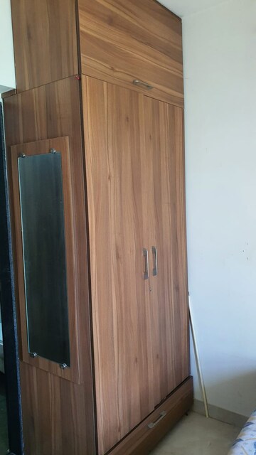 Furnished Amenities in 1 BHK Apartment at Sethia Imperial Avenue, Malad East – for Rent