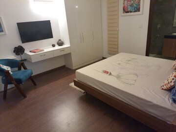 Bedroom in 3.5 BHK Apartment at Mahindra Luminare, Sector 59 – for Sale