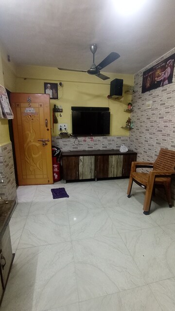 Master Bedroom in 1 BHK Apartment at Dombivli West – for Rent