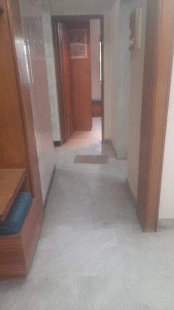 Room in 1 BHK Apartment at Vasant Valley Complex, Malad East – for Rent