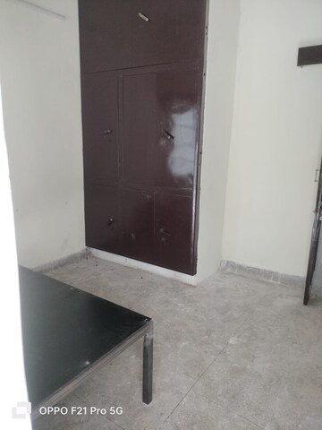Room in  Pg at Mansarovar – for Rent