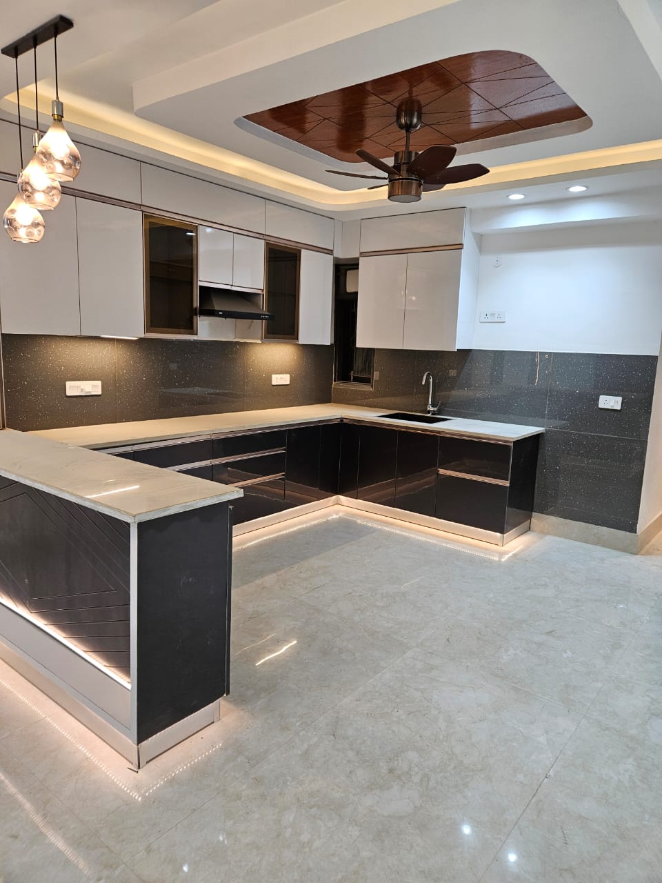 2 BHK Builder Floor For Sale in Chattarpur