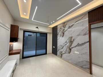 Room in 6+ BHK Independent House at Patiala Road – for Sale