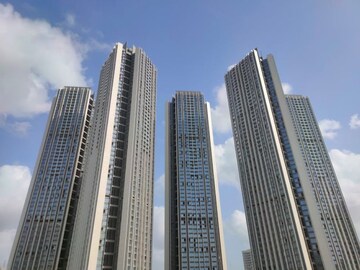 4 BHK Apartment – Exterior View View at Oberoi Sky City, Borivali East - for Rent