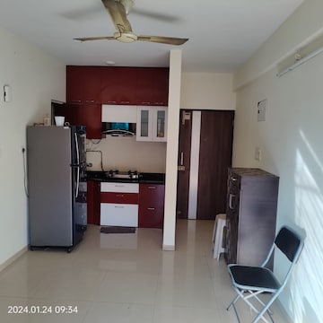 1 BHK Apartment For Rent in Spring Grove Uno Society Kandivali East Mumbai  8128252