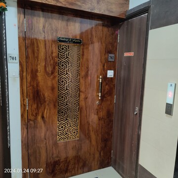 Bedroom in 1 BHK Apartment at Spring Grove Uno Society, Kandivali East – for Rent