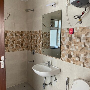 Bathroom in 3 BHK Apartment at Unitech Escape, Sector 50 – for Rent