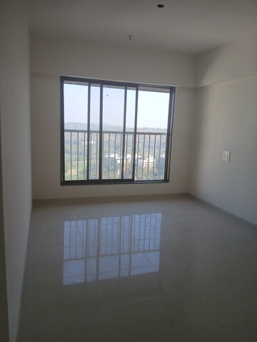 Room in 1 BHK Apartment at Bhoomi Samarth, Goregaon East – for Rent